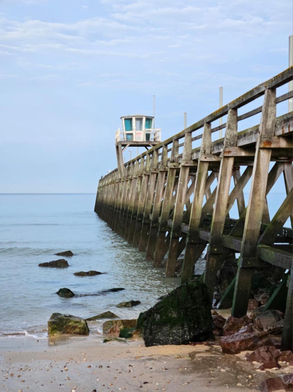 Entre Ciel Et Mer Luc-sur-Mer Extérieur photo
